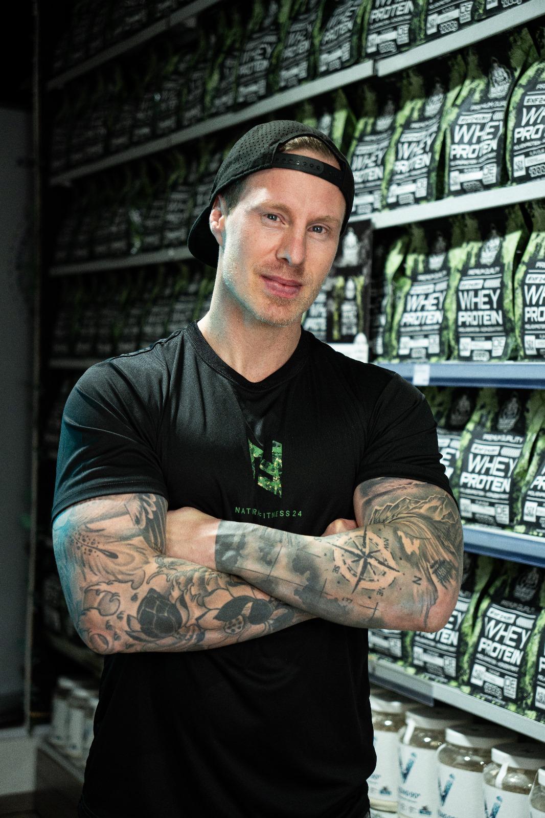 Chris & the Supps Logo